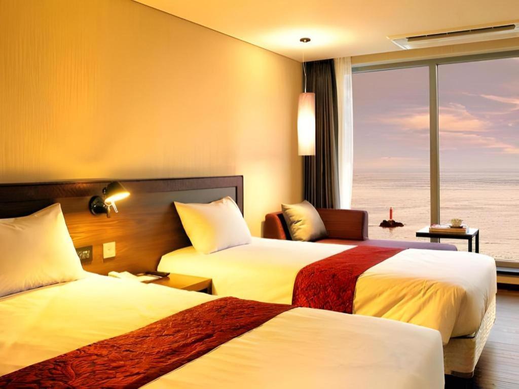 Odri Inn Jeju by Eksteriør bilde