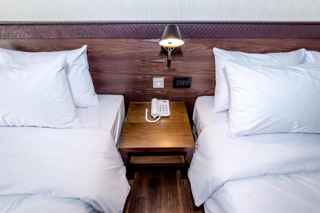 Odri Inn Jeju by Eksteriør bilde